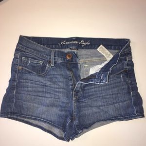 American eagle jean shorts size 6